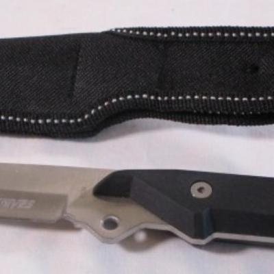Knife with sheath