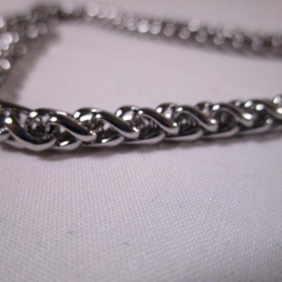Stainless steel chain 29"; red white & blue cross with 31" chain