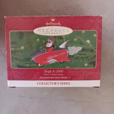 VINTAGE HALLMARK KEEPSAKE ORNAMENTS