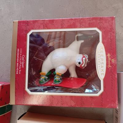 VINTAGE HALLMARK KEEPSAKE ORNAMENTS