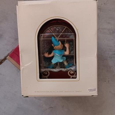VINTAGE HALLMARK KEEPSAKE ORNAMENTS