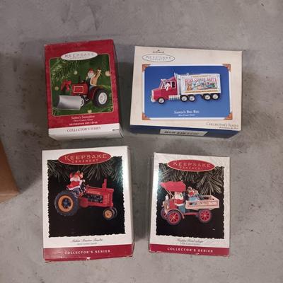 VINTAGE HALLMARK KEEPSAKE ORNAMENTS W/SANTA ON TRACTORS, SEMI AND TRUCK