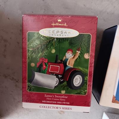 VINTAGE HALLMARK KEEPSAKE ORNAMENTS W/SANTA ON TRACTORS, SEMI AND TRUCK