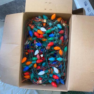 6-1/2’ CHRISTMAS TREE, HUGE BOX OF OLD CHRISTMAS LIGHTS AND A BUNCH OF GIFT BOXES