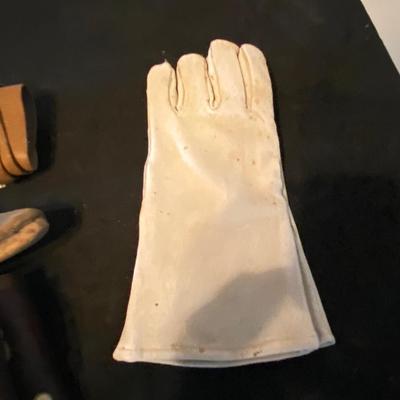 LEATHER COWBOY CUFFS, HORSE SHOE NAILS, RIDING GLOVES AND MORE!