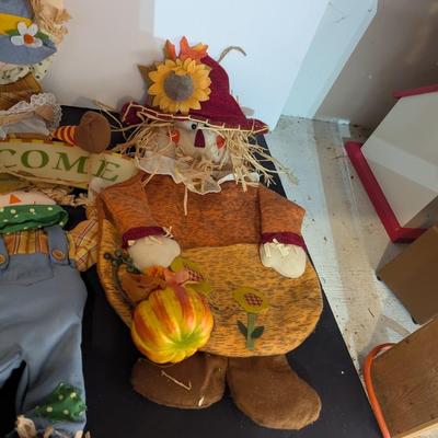 Fall Seasonal Decorations