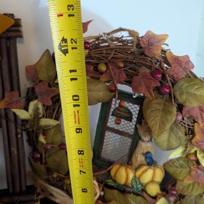 Fall Seasonal Decorations