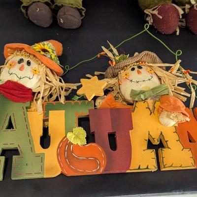 Fall Seasonal Decorations