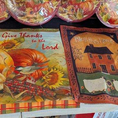 LoFall Decorations Tonya Crawford Sandy Lynam Clough Garden Flags