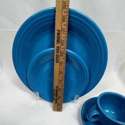 Fiestaware Place Setting Peacock 6 pc Plates Bowls Cup & Saucer
