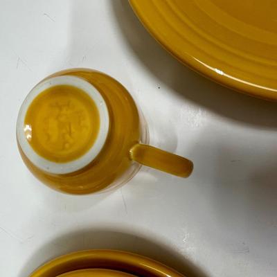 Fiestaware Place Setting Daffodil 4 pc Plates Cup & Saucer
