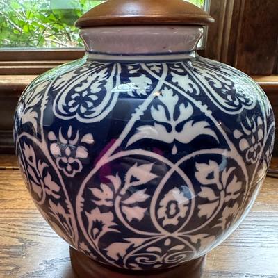 PAIR BLUE WHITE GINGER JAR LAMPS
