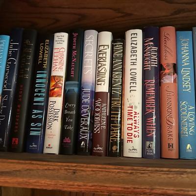 BOOK LOT