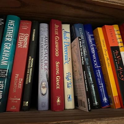 BOOK LOT