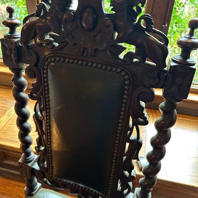 2 ACCENT CHAIRS
