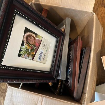 PICTURE FRAME LOT