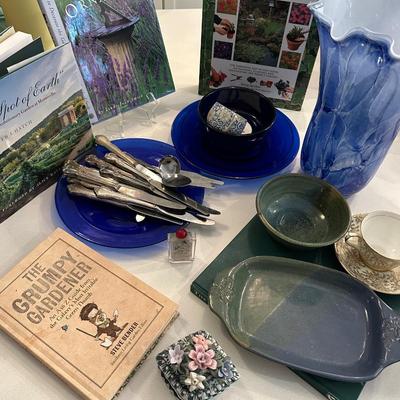 GARDEN BOOKS, GLASS WARE LOT