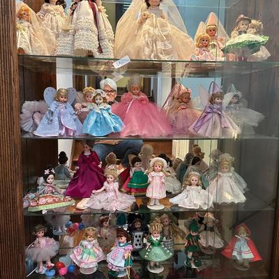 Sale Photo Thumbnail #1145: CONTENTS OF CURIO, COLLECTIBLE DOLLS