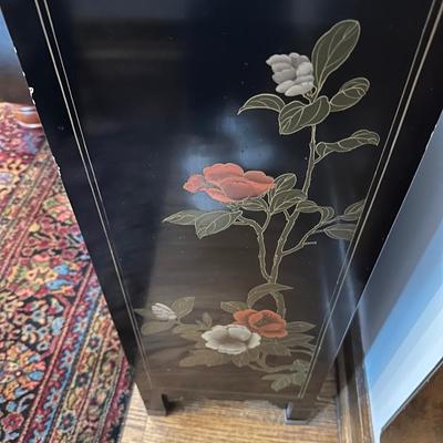 PAIR ASIAN NIGHTSTANDS BLACK LAQUER