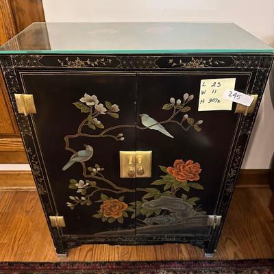 PAIR ASIAN NIGHTSTANDS BLACK LAQUER