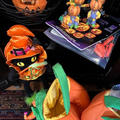 HALLOWEEN DÉCOR LOT
