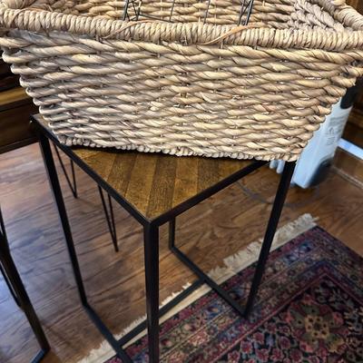 BASKET, ACCENT TABLE LOT