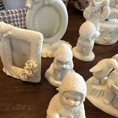 DEPT 56 SNOWBABIES LOT