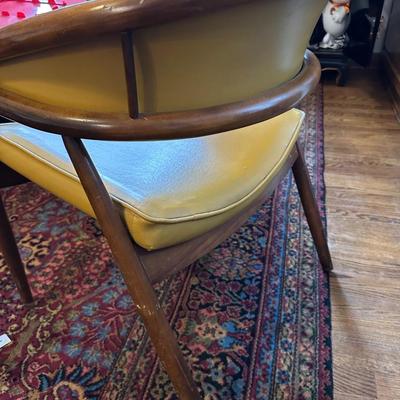 BARREL BACK GOLD CHAIR