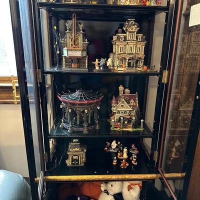 DEPT 56 SNOW VILLAGE HALLOWWEEN HOUSE LOT