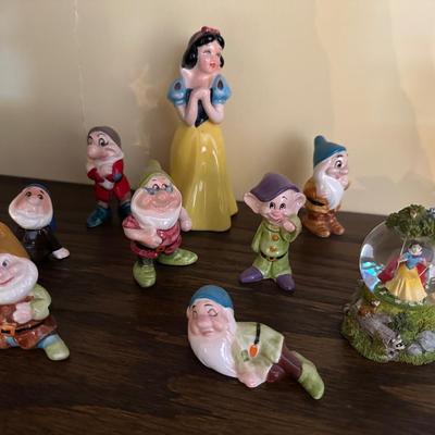VINTAGE DISNEY SNOW WHITE 7 DWARFS Japan lot
