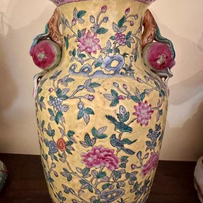 Oriental Vase, Art lot