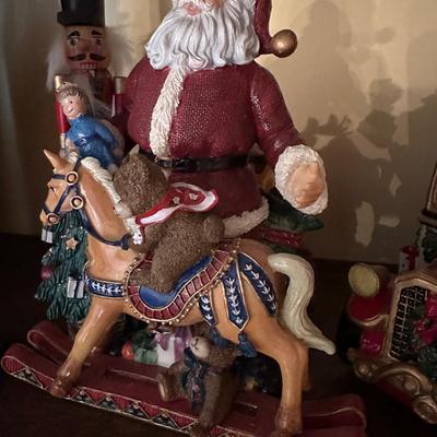 Nutcracker elf shelf sitter lot
