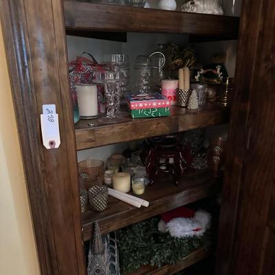 CLOSET CONTENTS LOT