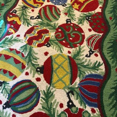 CHRISTMAS RUG