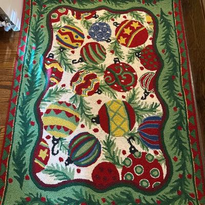 CHRISTMAS RUG