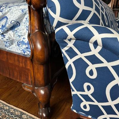NAVY GEOMETRIC FABRIC ANTIQUE SOFA