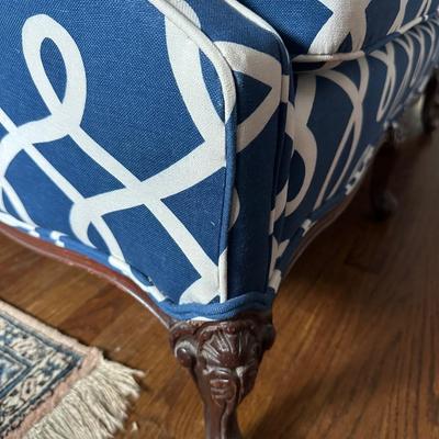NAVY GEOMETRIC FABRIC ANTIQUE SOFA