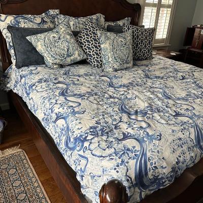 King size bedframe
