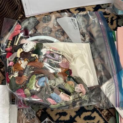 CROSS STITCH LOT