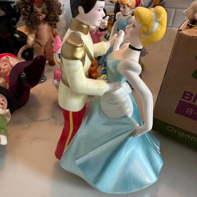 CHILDRENS TOY LOT