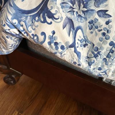BLUE WHITE KING SIZE BEDDING