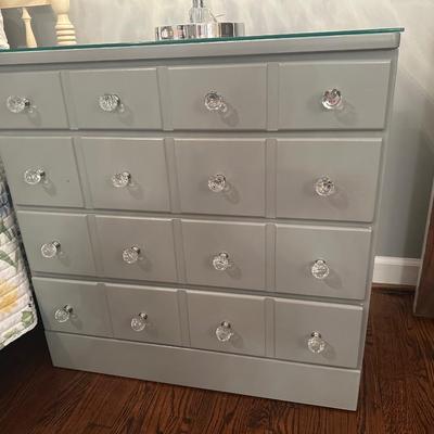 ETHAN ALLEN GRAY 4 DRAWER NIGHTSTAND PAIR 30X18X30