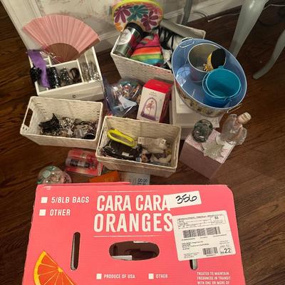 MISC HAIRCLIPS AND MORE AS PICTURED