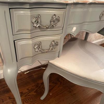 VANITY WITH CHAIR, NEEDS PAINTING 43X18X31