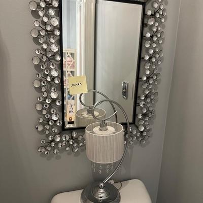 LAMP & MIRROR 30X23 AS PICTURED
