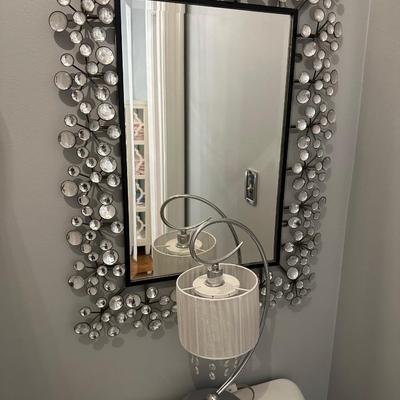 LAMP & MIRROR 30X23 AS PICTURED