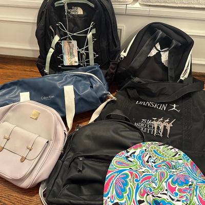 TOTE BAG LOT