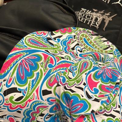 TOTE BAG LOT