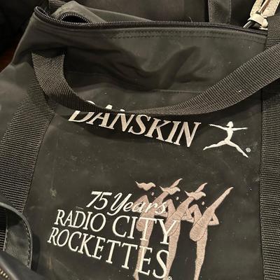 TOTE BAG LOT