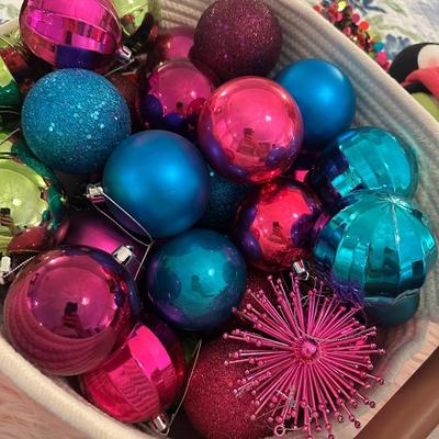 CHRISTMAS DÉCOR
